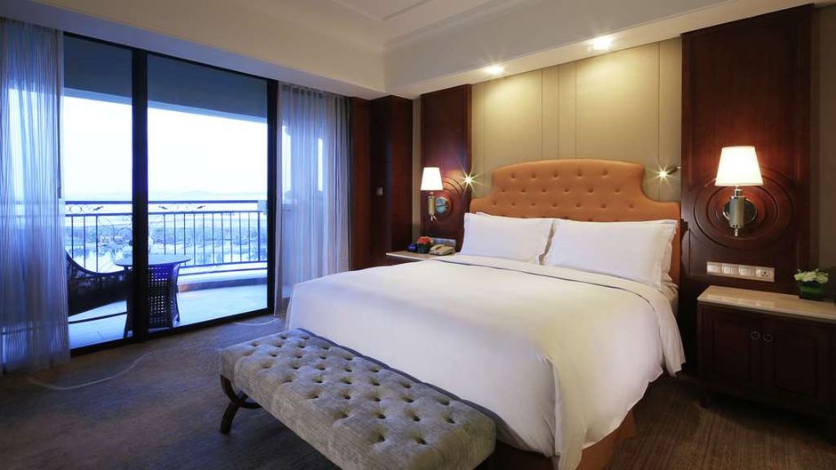 DoubleTree by Hilton Ningbo-Chunxiao Room