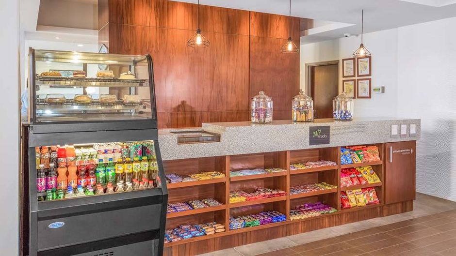 Hampton Inn & Suites Los Cabos Restaurant
