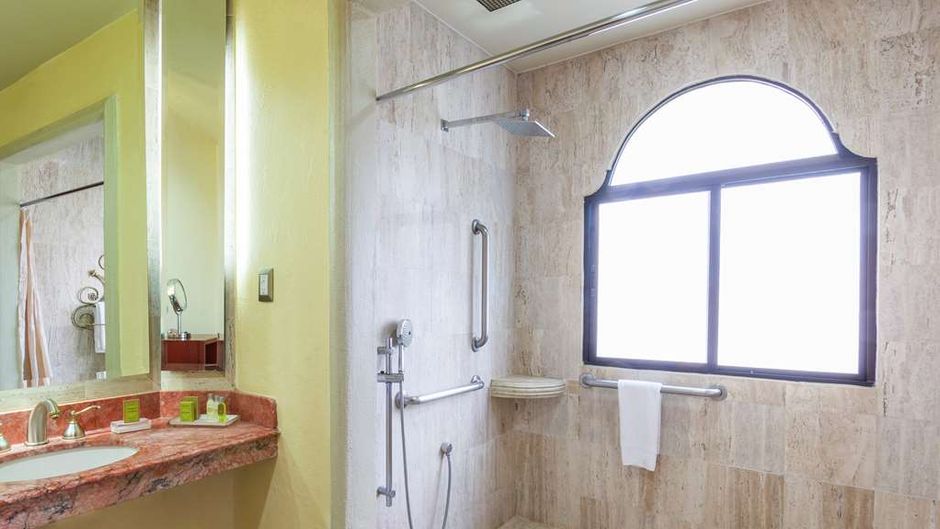 Hilton San Luis Potosi Room