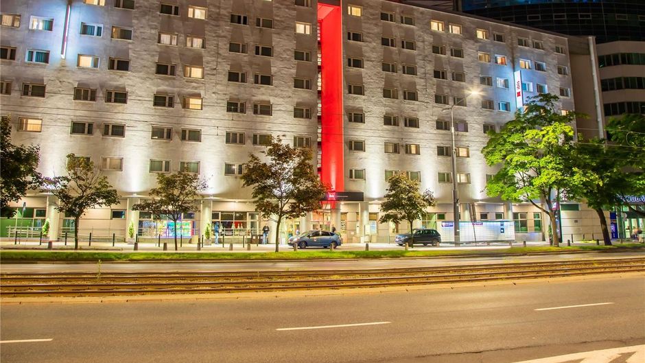 Ibis Warszawa Centrum Exterior
