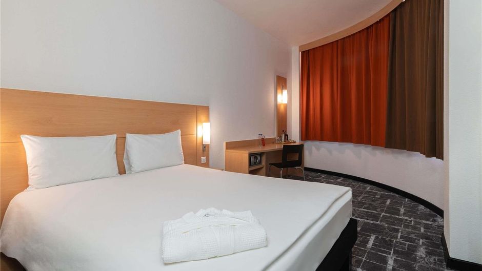 Ibis Astana Room