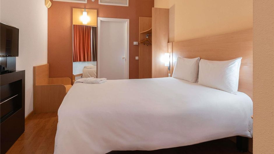 Ibis Astana Room