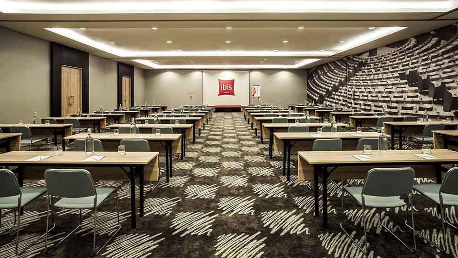 Ibis Jakarta Harmoni Meeting