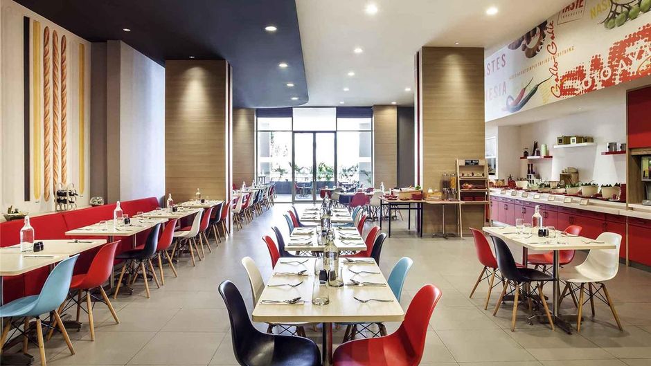 Ibis Jakarta Harmoni Restaurant