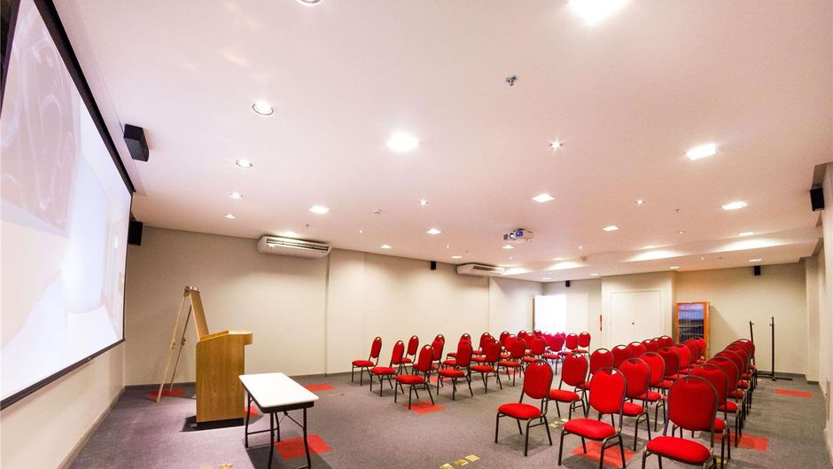 Ibis Imperatriz Meeting