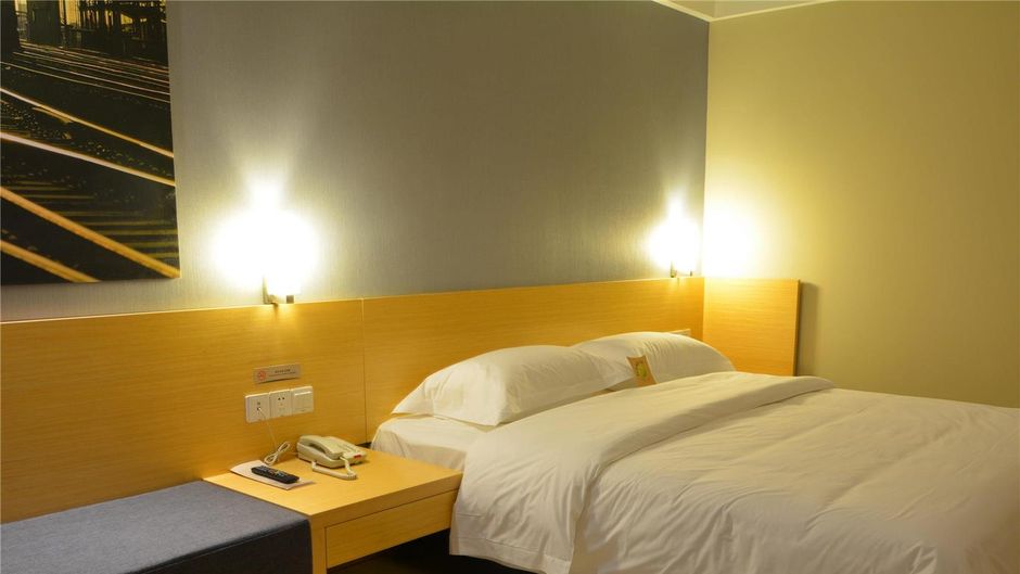 ibis Leshan City Center Room