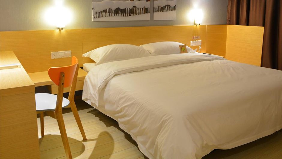 ibis Leshan City Center Room