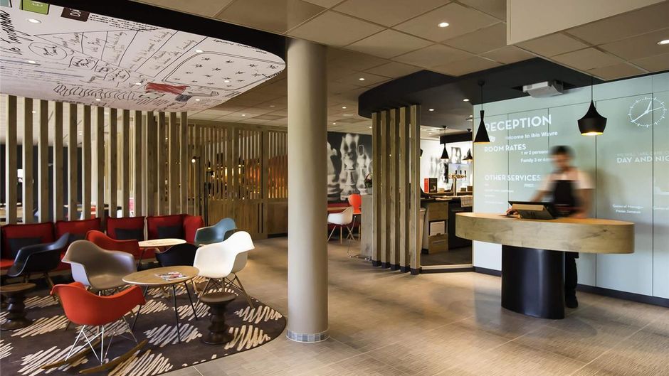 Ibis Wavre Exterior