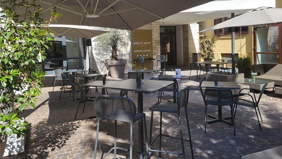 Mercure Florence Center Exterior