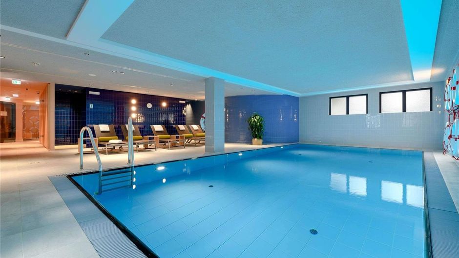 Mercure Hotel Wiesbaden City Pool