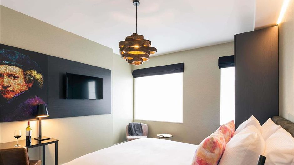 Mercure Amsterdam Sloterdijk Station Room