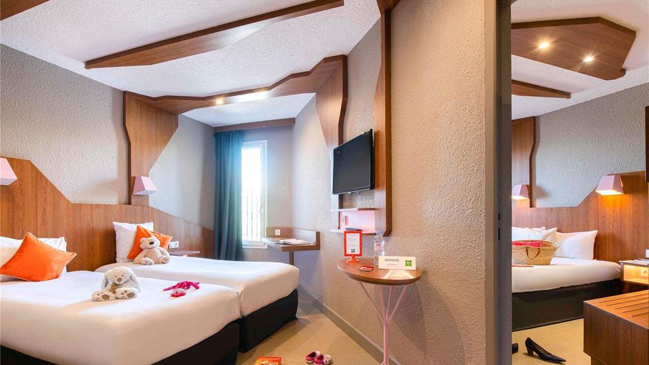 Ibis Styles Gien Exterior