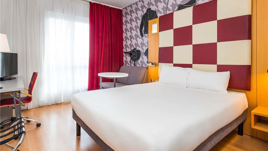 Ibis Styles Haydock Room