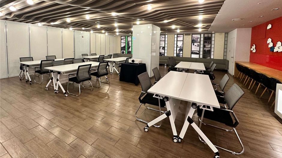 Ibis Styles Ambassador Seoul Myeongdong Meeting