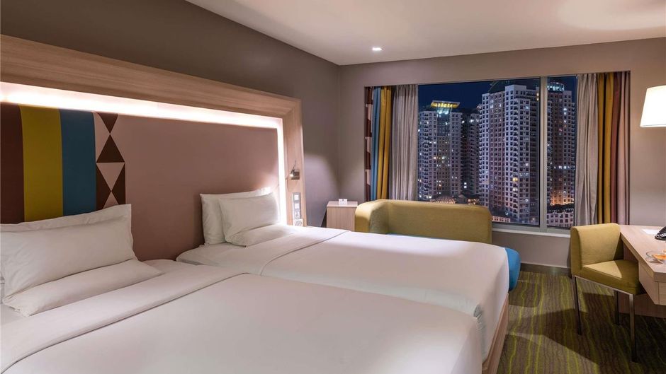 Novotel Manila Araneta Center Room