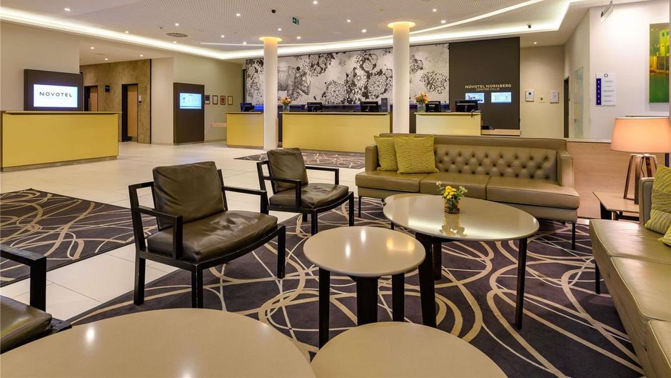 Novotel Nuernberg Centre Ville Exterior