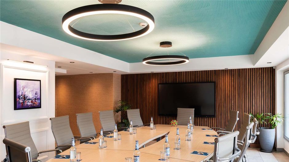 Pullman Grand Hotel Kinshasa Meeting