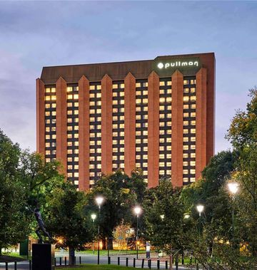 Pullman Melbourne on the Park