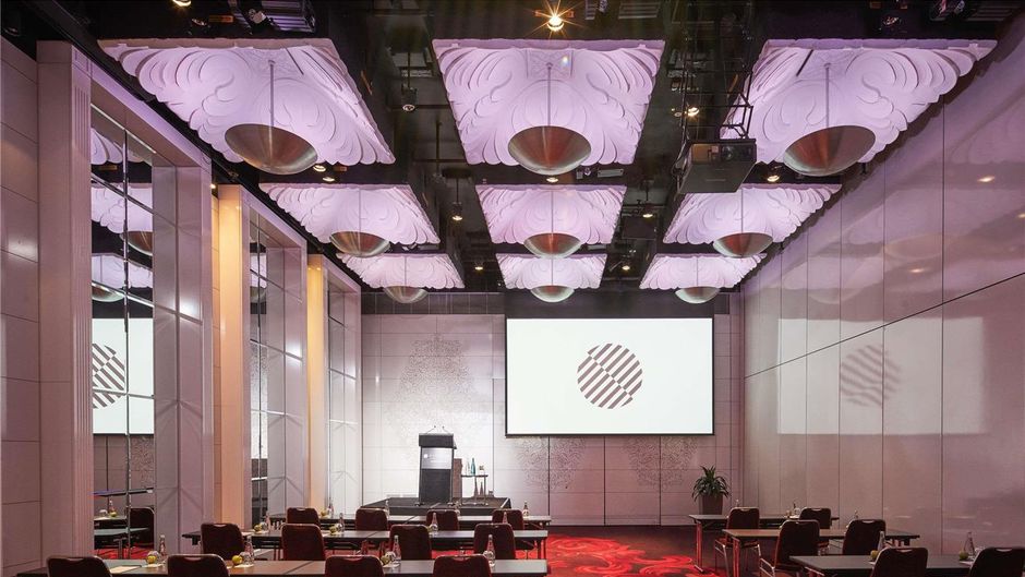 Pullman Melbourne on the Park Meeting