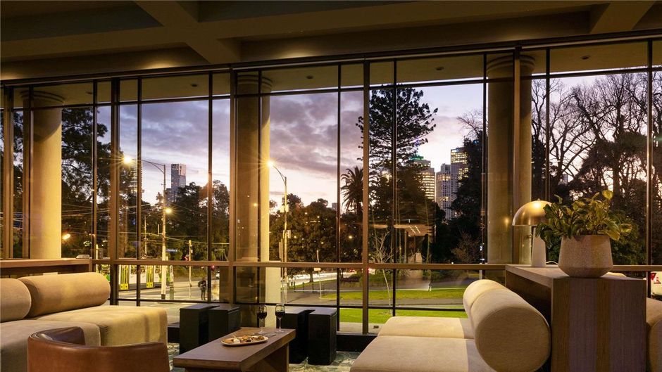 Pullman East Melbourne Exterior