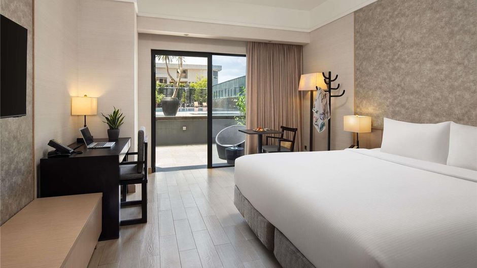 Grand Mercure Roxy Hotel Room