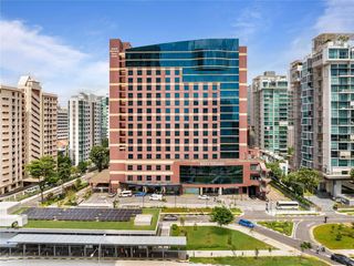 Grand Mercure Roxy Hotel