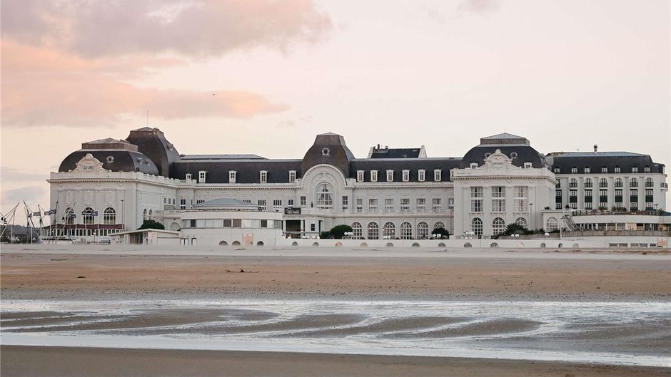 Cures Marines Trouville Thalasso & Spa Exterior