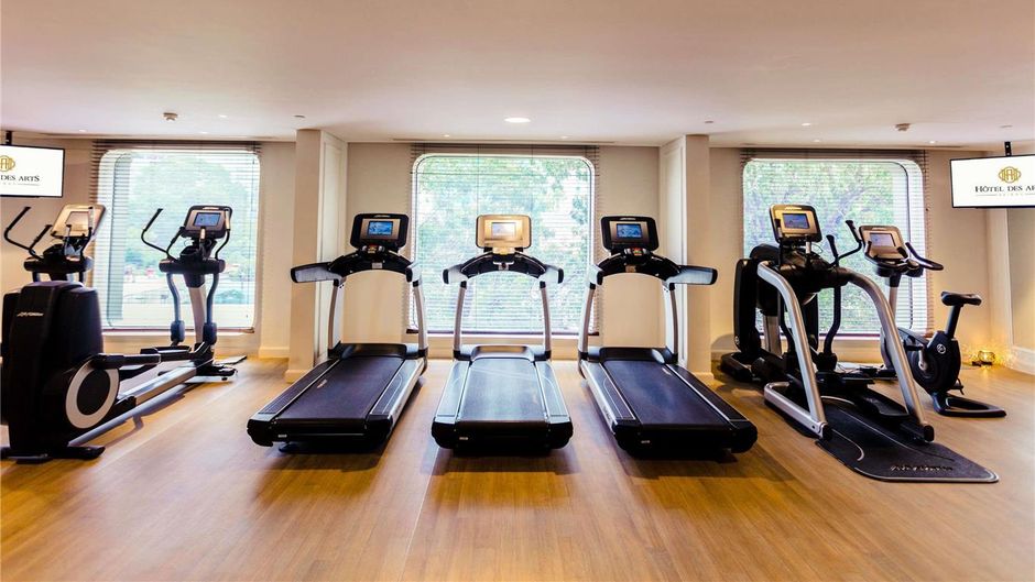 Hotel des Arts Saigon, MGallery Coll Health