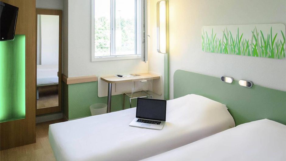 Ibis Budget Aeroport Le Bourget Room
