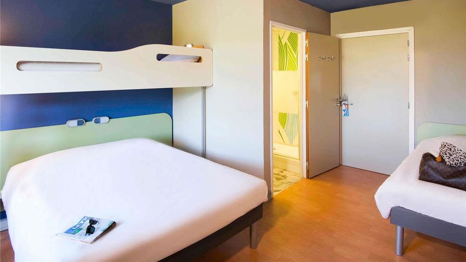 Ibis Budget Saint-Martin-de-Crau Exterior