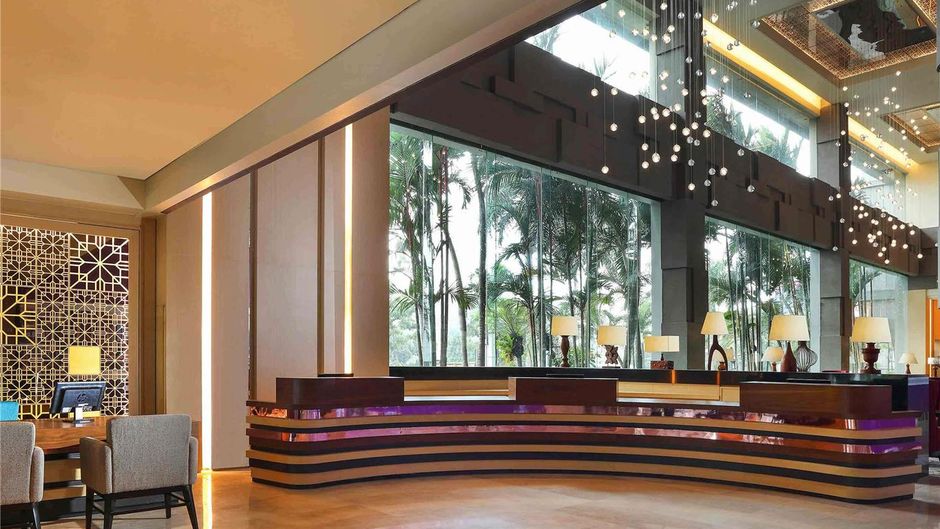 Grand Mercure Maha Cipta Medan Angkasa Exterior