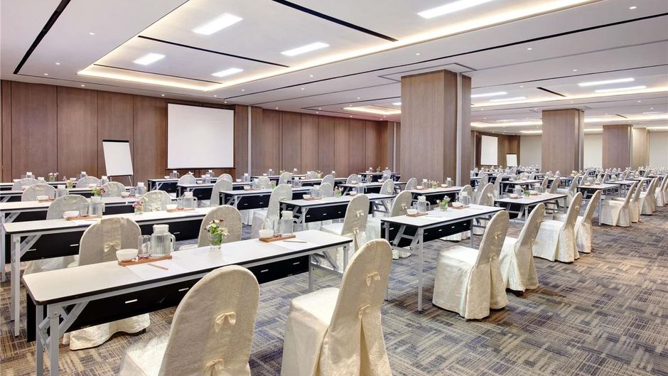 Grand Mercure Maha Cipta Medan Angkasa Meeting