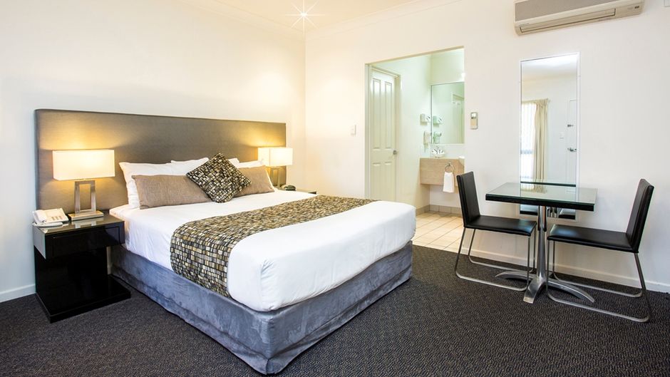 Coral Cay Resort Motor Inn Suite