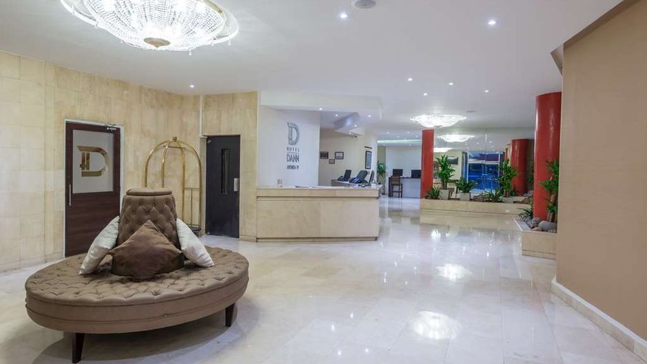 Hotel Dann Avenida 19 Lobby