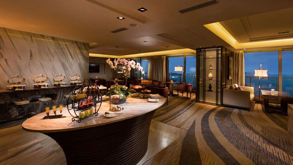 Hilton Zhoushan Lobby