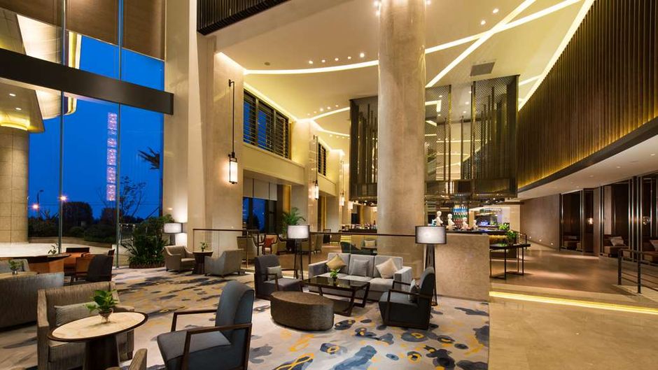 Hilton Zhoushan Lobby