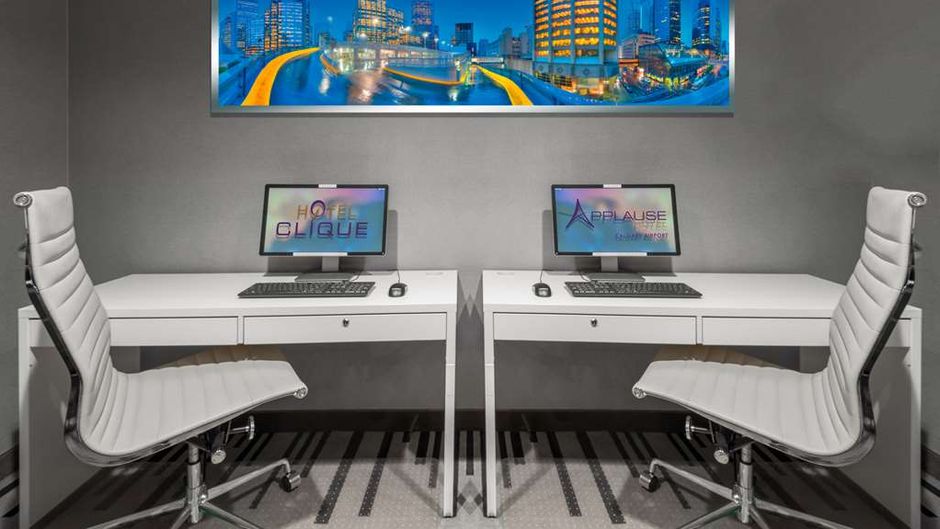 Applause Hotel by Clique Calgary Airport Other