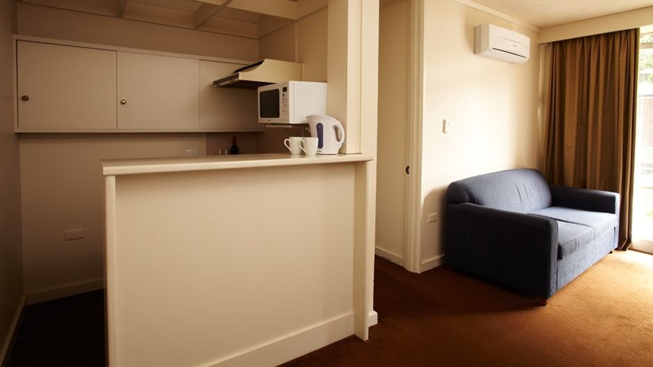 Mantra Meridien Adelaide Suite