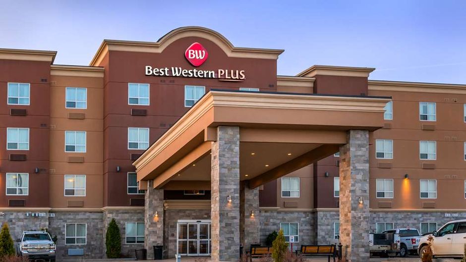 Best Western Plus Kindersley Hotel Exterior