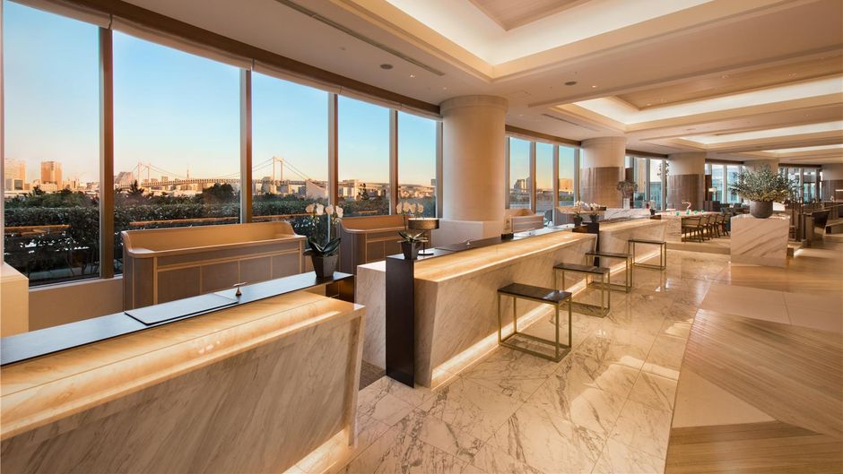 Hilton Tokyo Odaiba Lobby