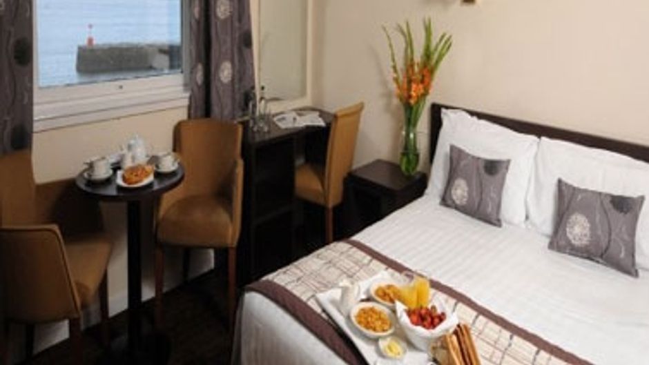Dunollie Hotel Room