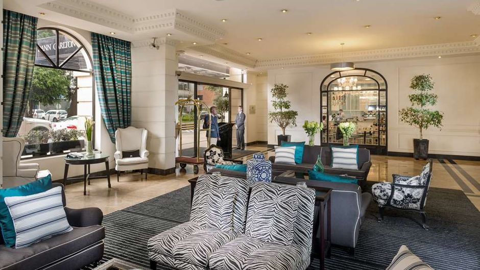Hotel Dann Carlton Quito Lobby