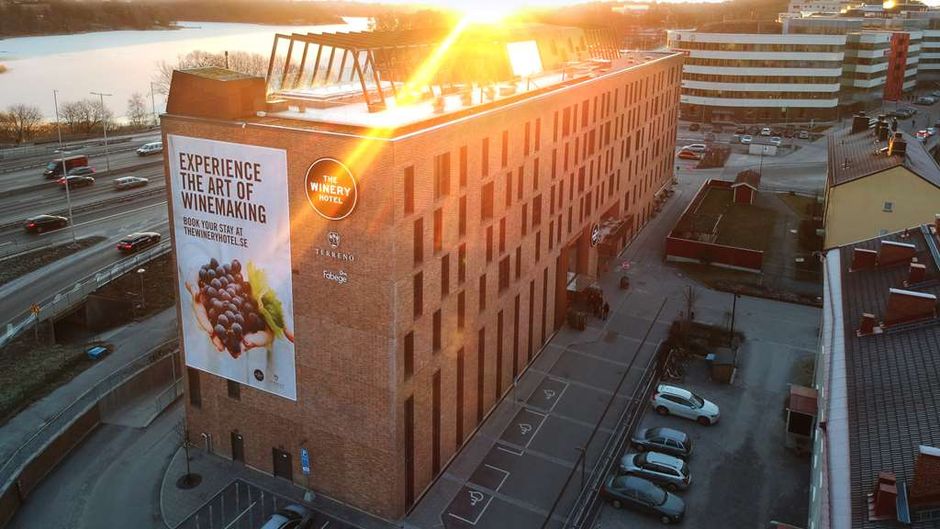 The Winery Hotel Exterior