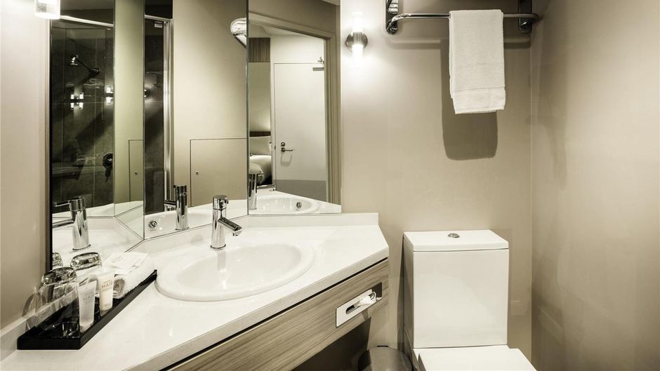 Ibis Mackay Airport Room