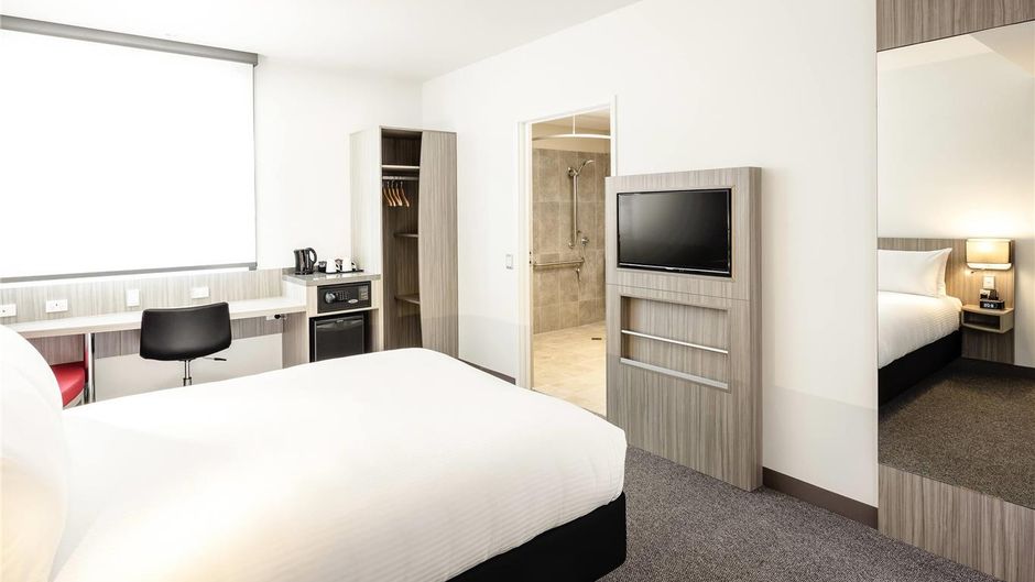 Ibis Mackay Airport Room