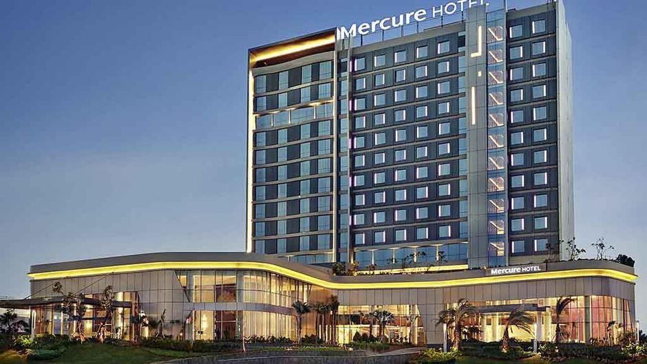 Mercure Karawang Exterior
