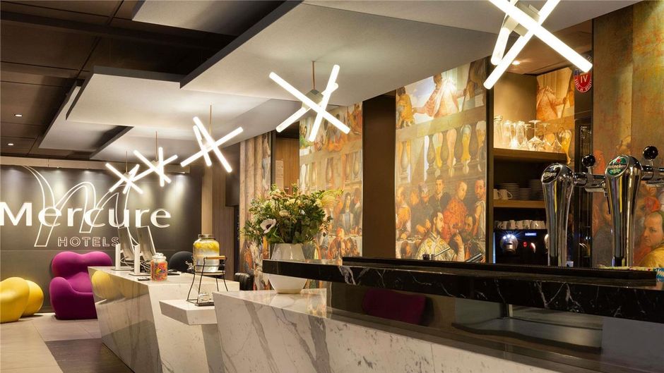 Mercure Paris Alesia Exterior