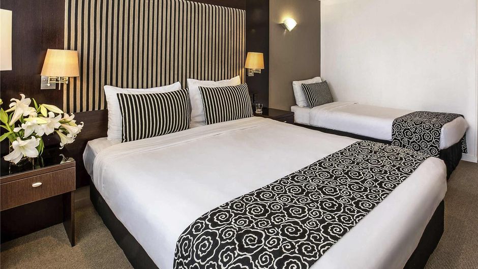 Mercure Wellington Abel Tasman Hotel Room