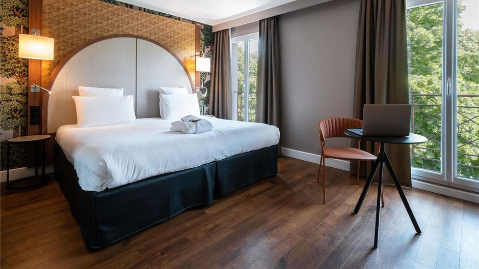 Mercure Paris Ouest Saint Germain Room