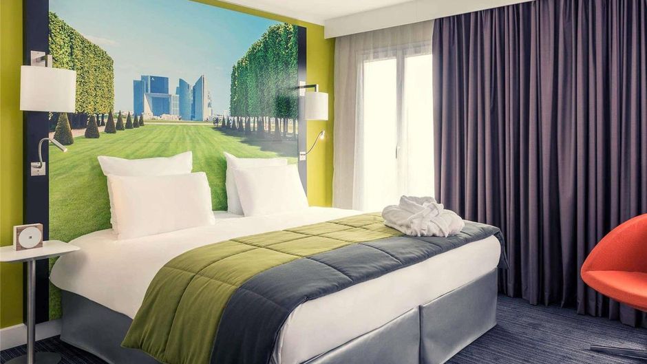 Mercure Paris Ouest Saint Germain Room